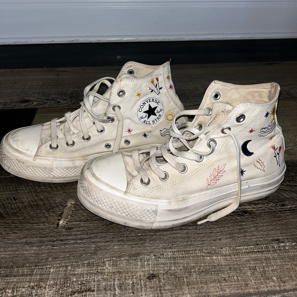Wander Converse